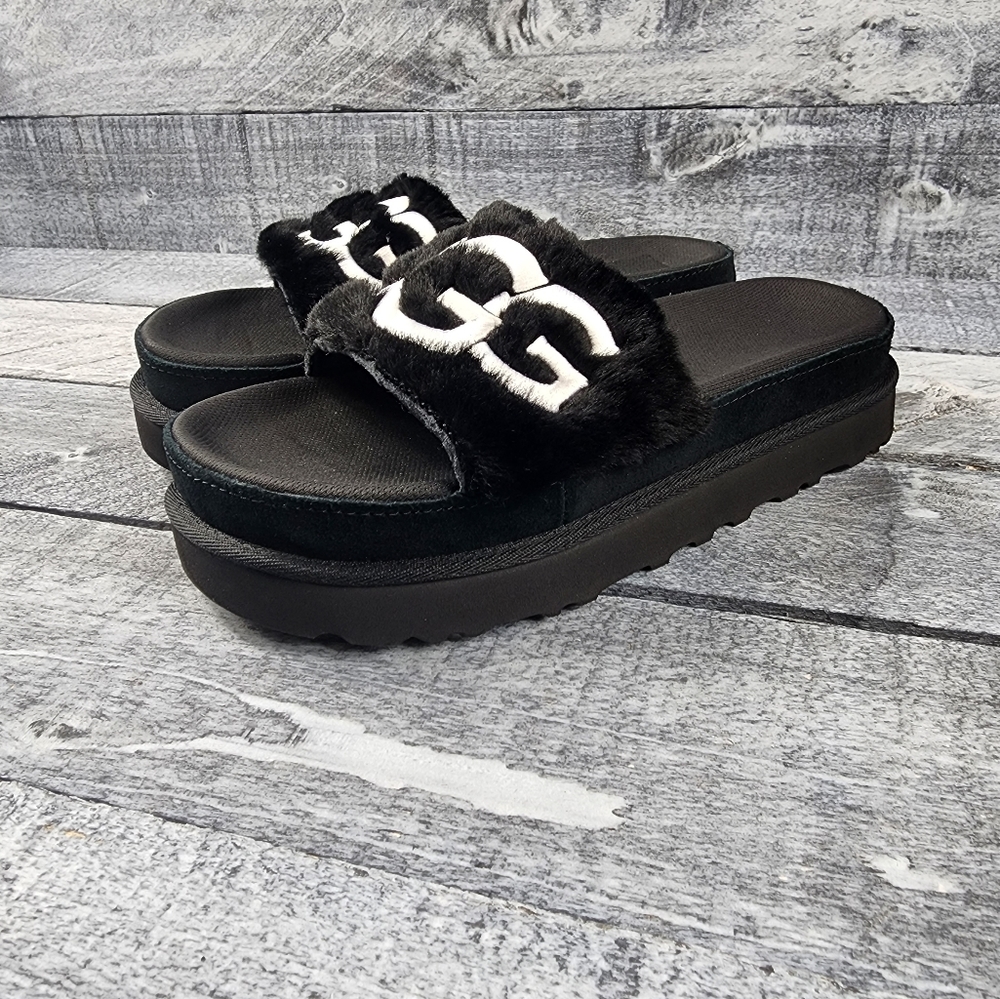 New Ugg Laton Slides